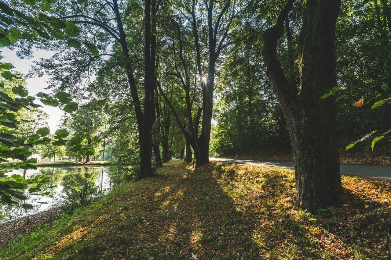 Pivovar A Penzion Grasel Český Rudolec Exterior foto